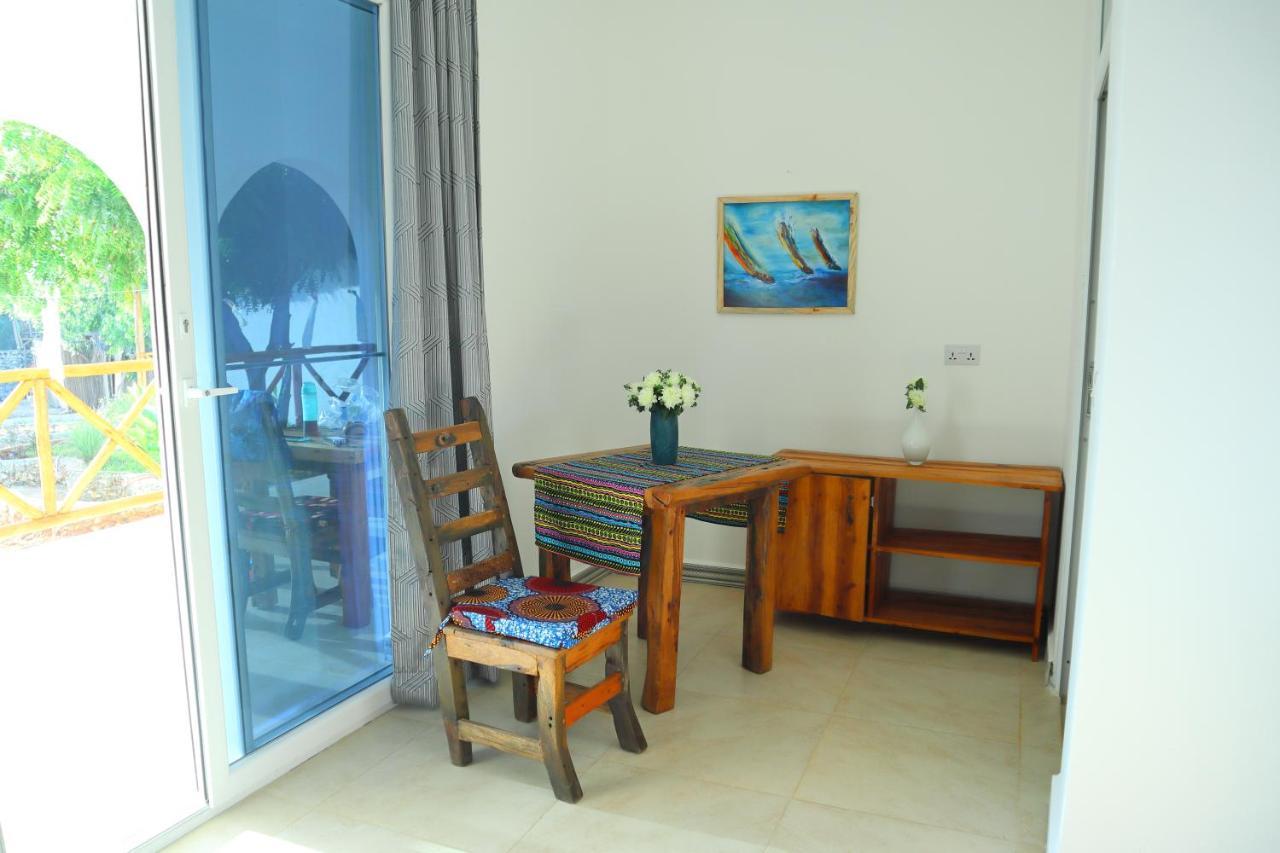 Holiday Time Bungalows Zanzibar Матемве Екстериор снимка