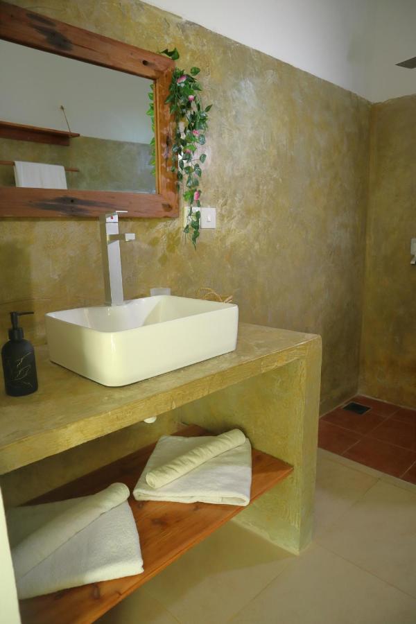 Holiday Time Bungalows Zanzibar Матемве Екстериор снимка