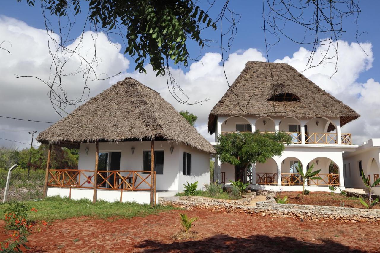 Holiday Time Bungalows Zanzibar Матемве Екстериор снимка
