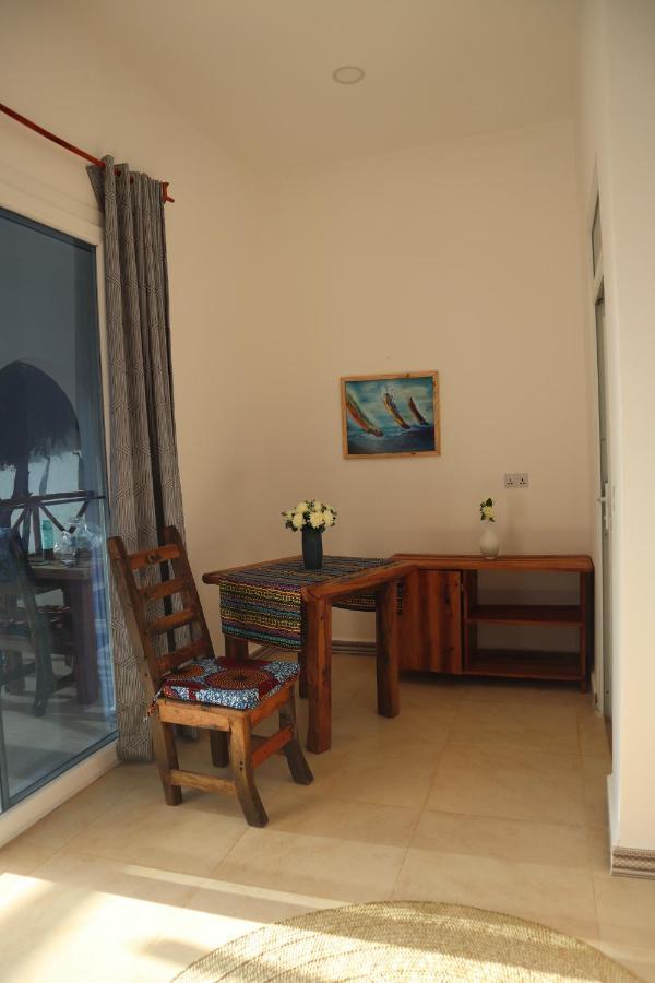 Holiday Time Bungalows Zanzibar Матемве Екстериор снимка