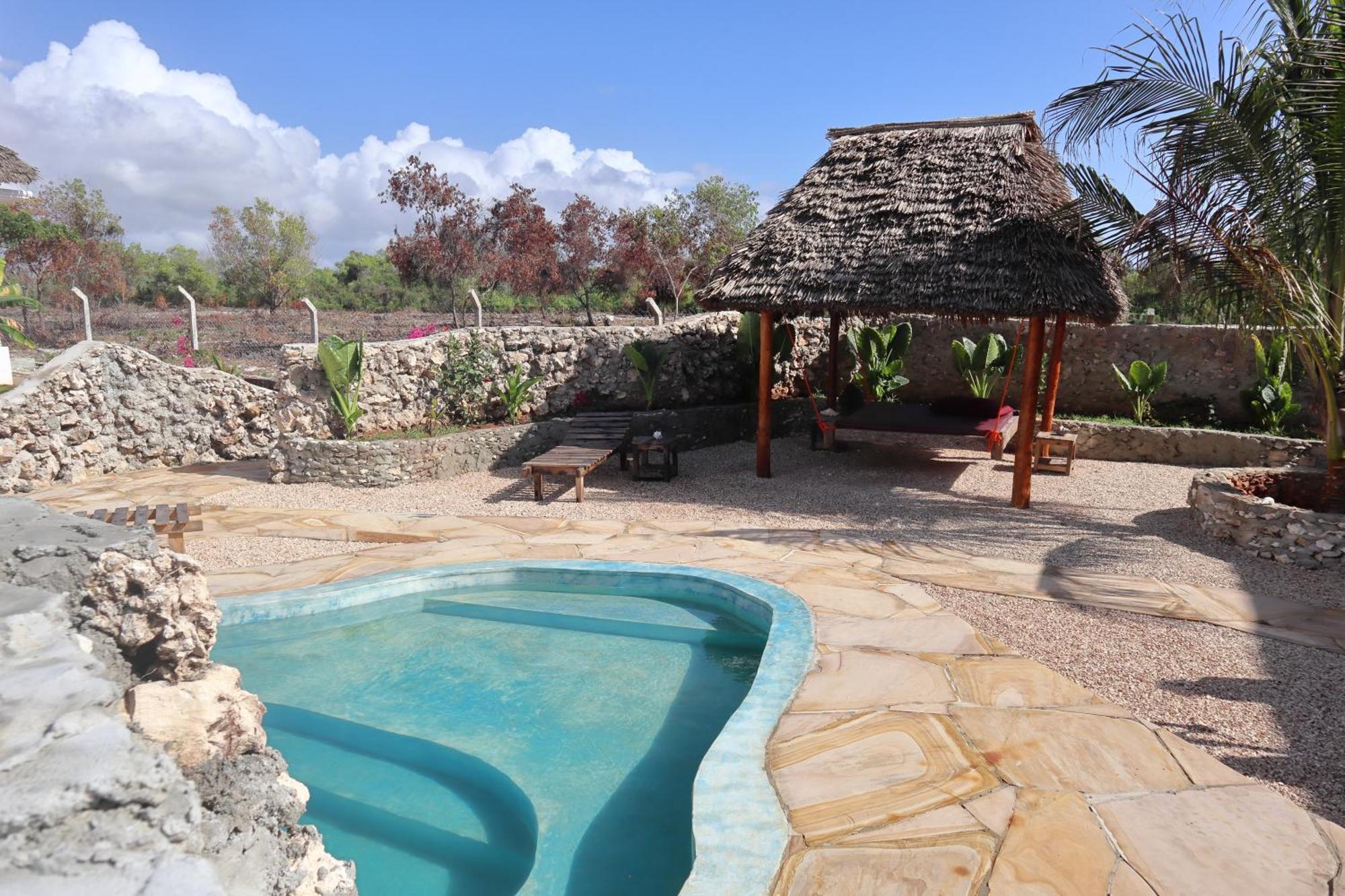 Holiday Time Bungalows Zanzibar Матемве Екстериор снимка